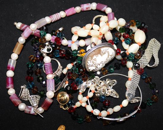 Silver bracelet and mixed jewellery